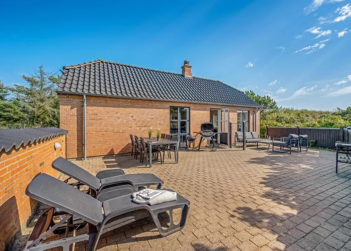 度假居 Beautiful With And Sauna, Close To The North Sea And The Center Of Sondervig