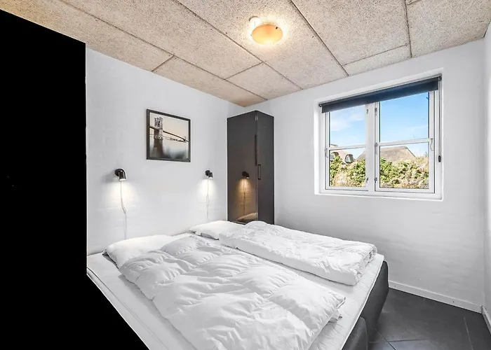 Beautiful With And Sauna, Close To The North Sea And The Center Of Sondervig * 灵克宾